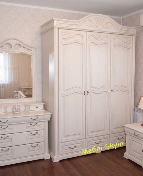 Біла спальня Орхідея купити &ndash; масив дуба, гарнітур преміум 10463 фото