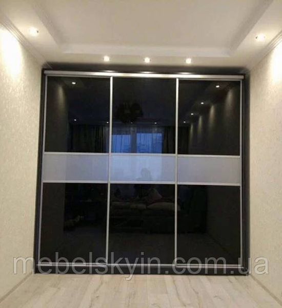Шафи купе на замовлення з фасадами скло та плівка оракал 1836432929 фото