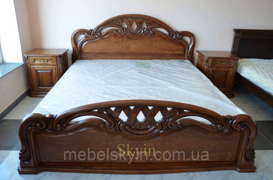Дубовая резная кровать Вика с фигурным изголовьем 1741824628 фото