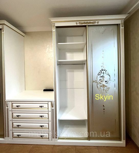 Стінка Класика з шафами купе та комодом біла із золотом 2121329115 фото